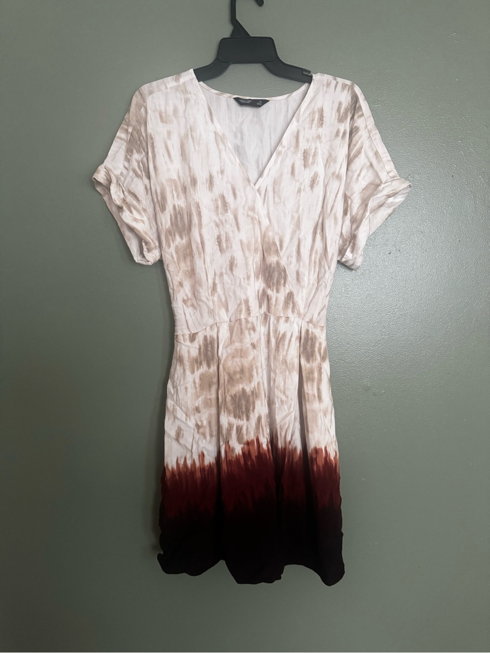 Simply Vera Vera Wang Cream and Brown Dip-Dye Faux Wrap Dress